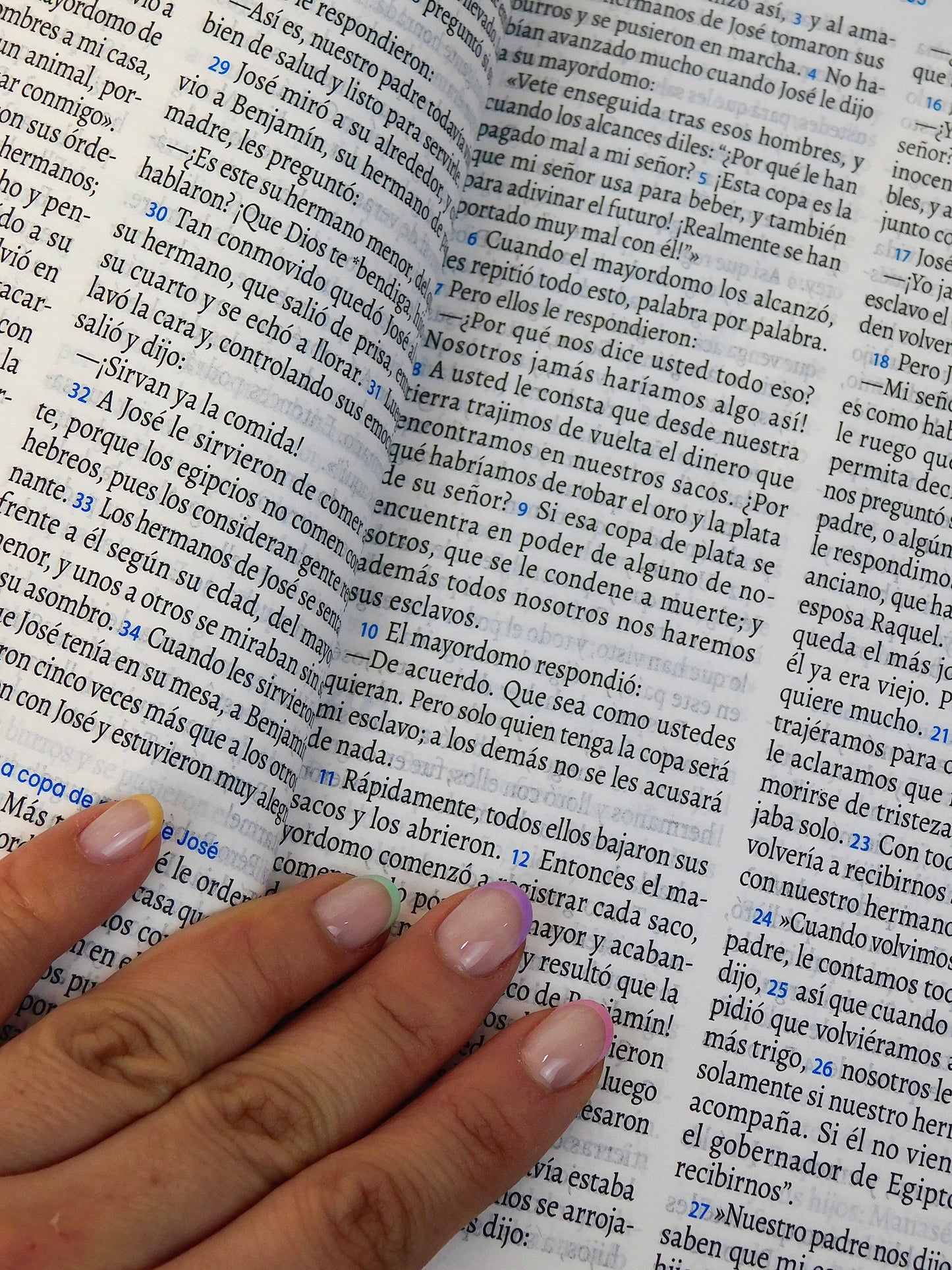 Biblia TLA- Lila