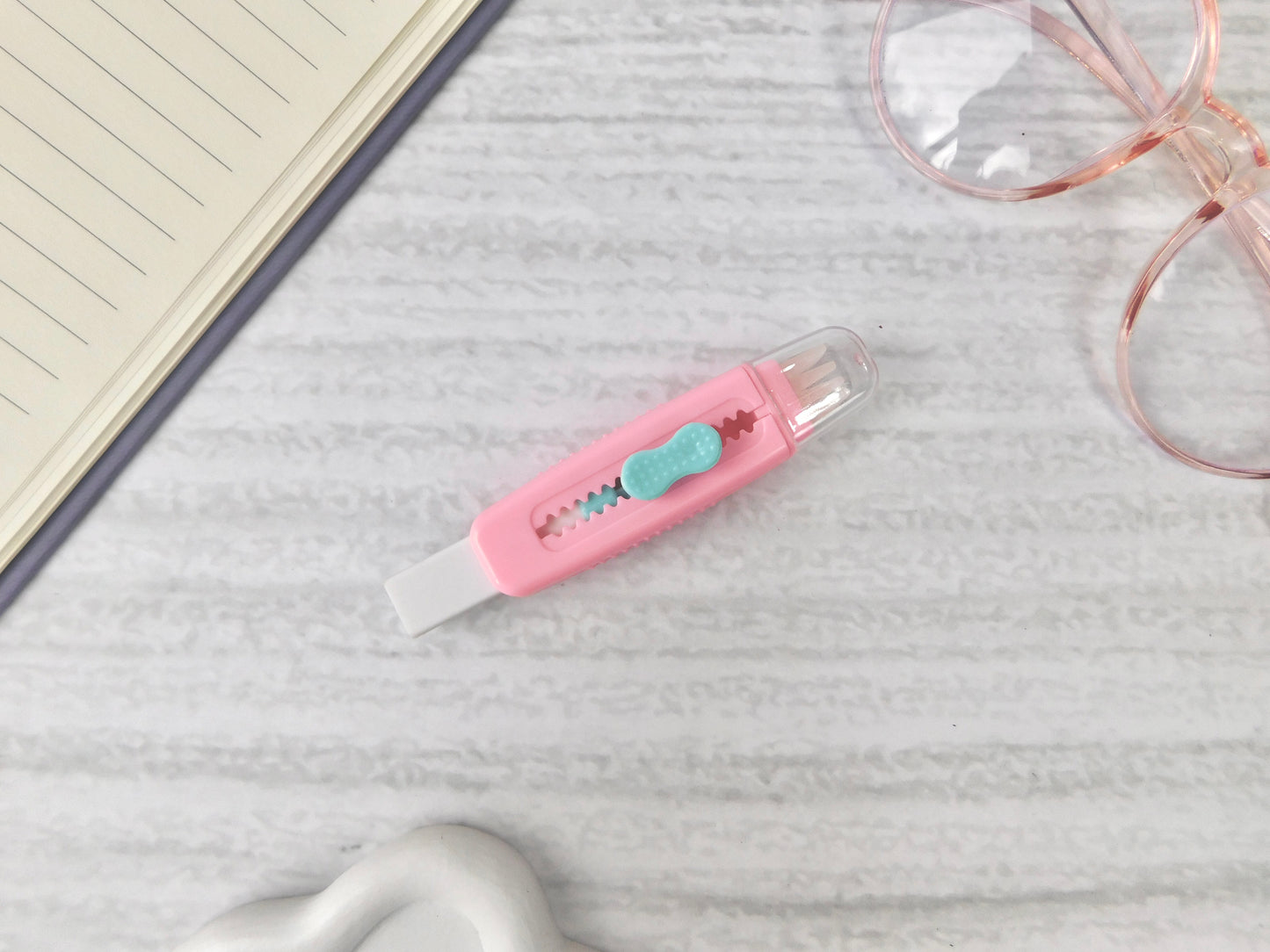 Borrador retráctil kawaii – 4 colores disponibles