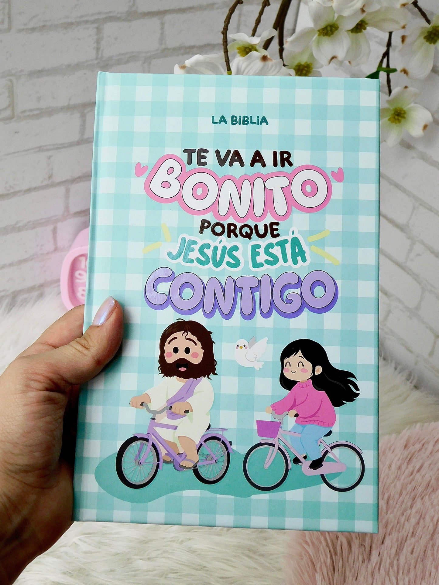 Biblia TLA – Te va a ir bien porque Jesús está contigo (Verde)