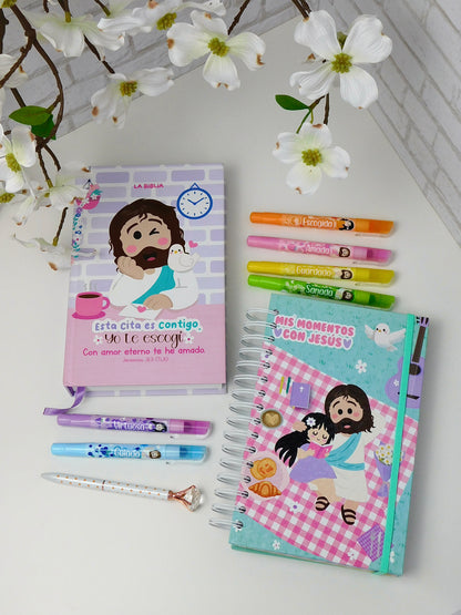 a) Kit Devocional para Estudio Bíblico.