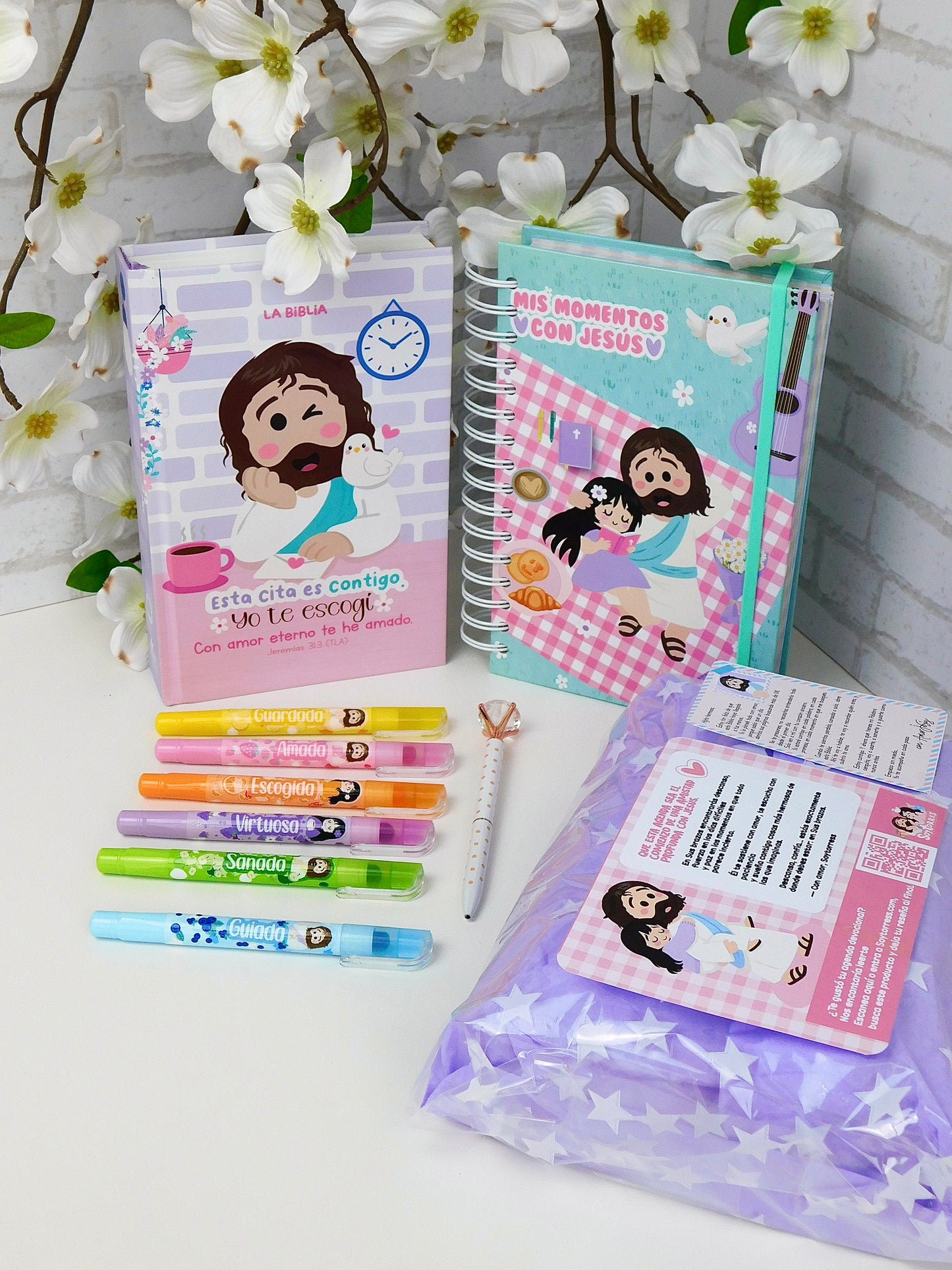 a) Kit Devocional para Estudio Bíblico.