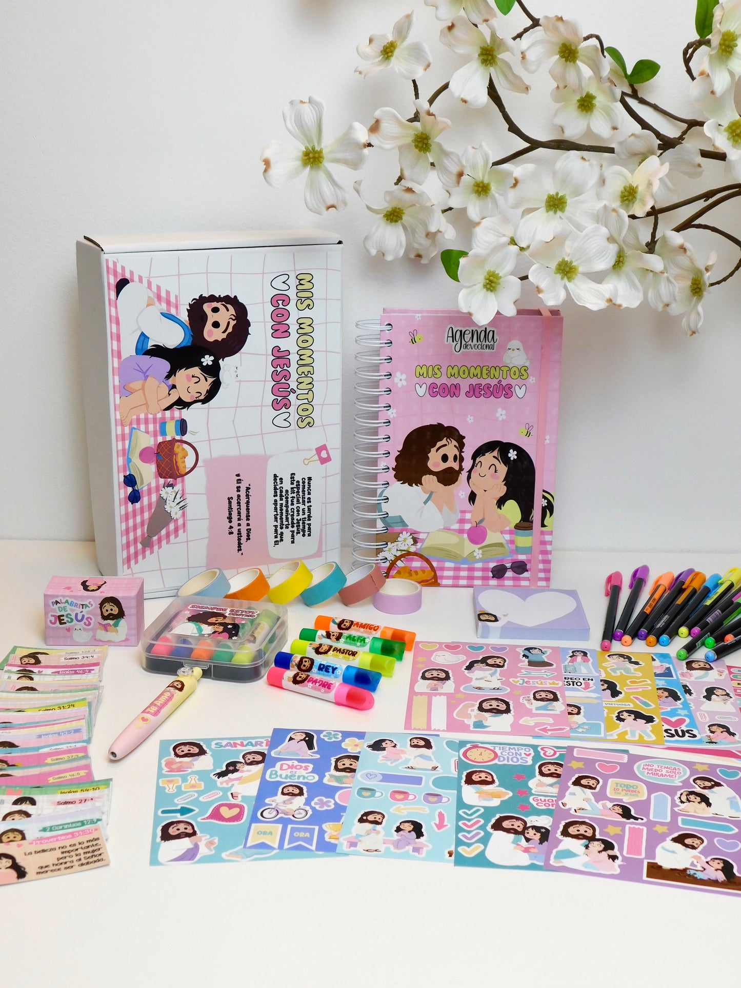 a- Kit Devocional 2026 Mis momentos con Jesús