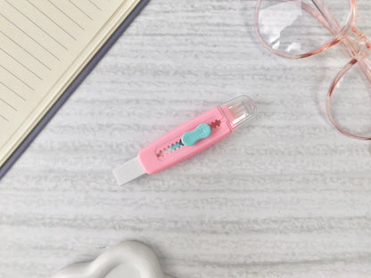 Borrador retráctil kawaii – 4 colores disponibles