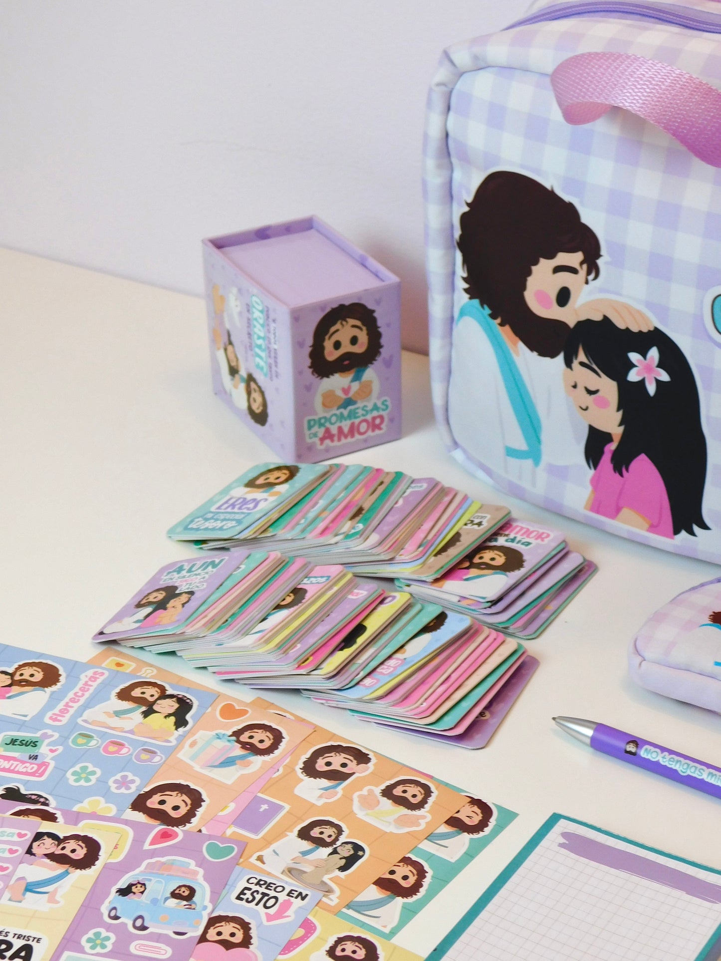 a- Organizador + Kit Devocional