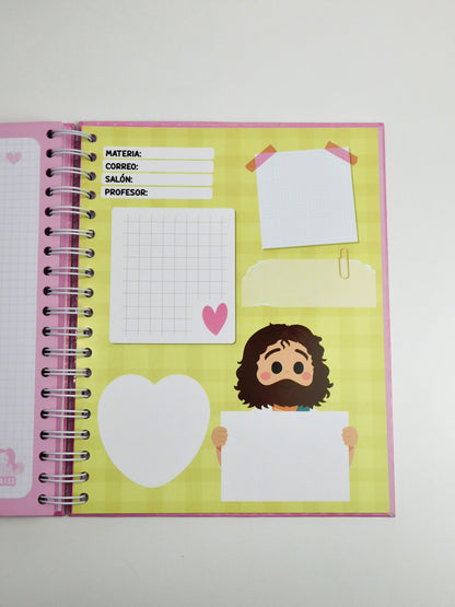 Cuaderno 5 materias – “Todo estará bien, Dios está en control” (rosa)