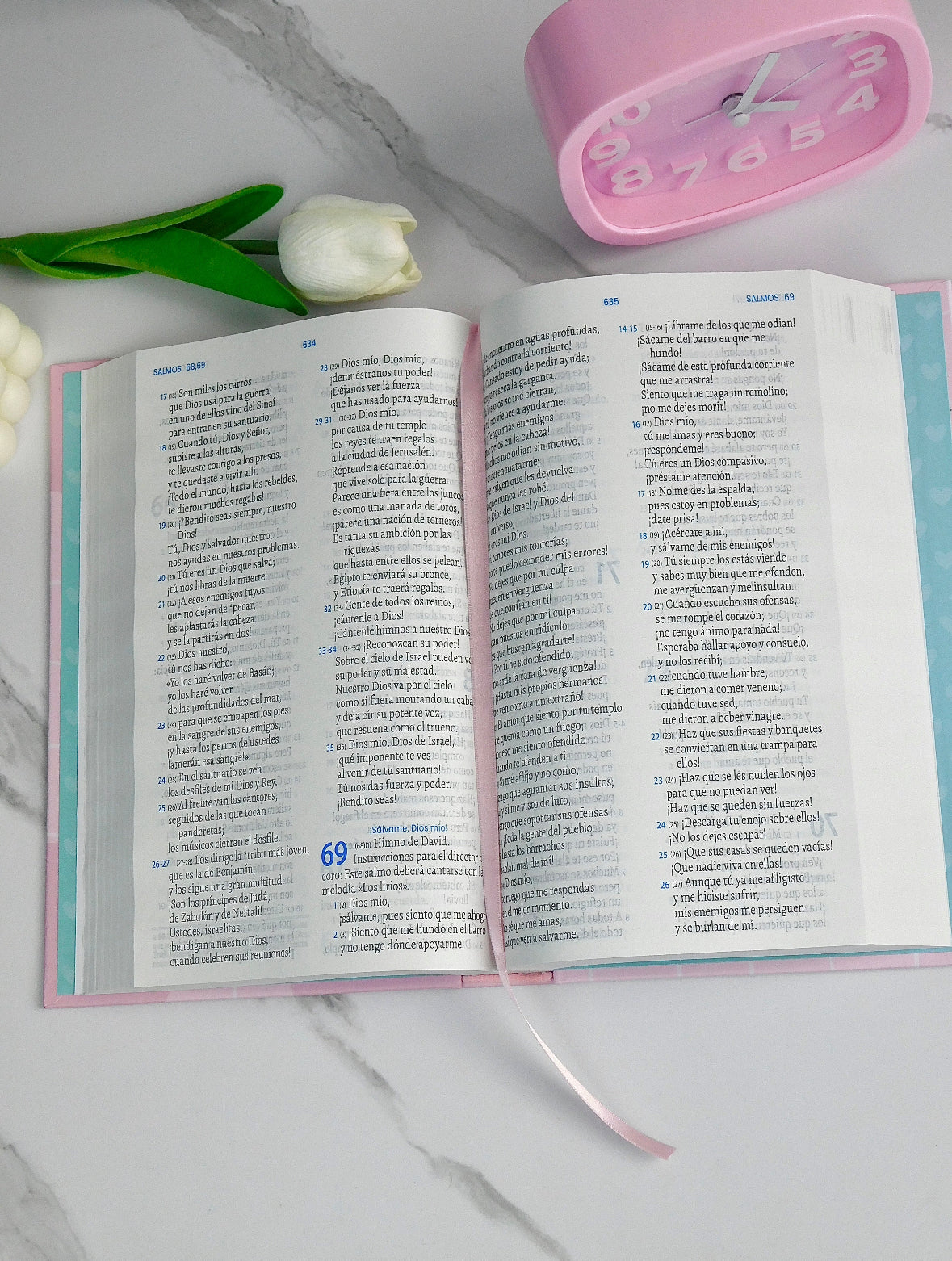 Biblia rosa Soytorress – TLA con diseño exclusivo para mujeres