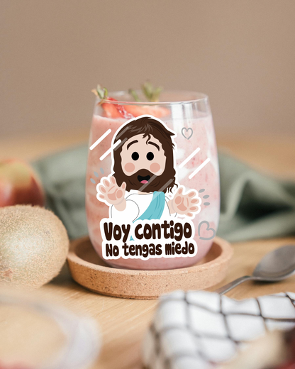 D- Adhesivo “Voy contigo. No tengas miedo”